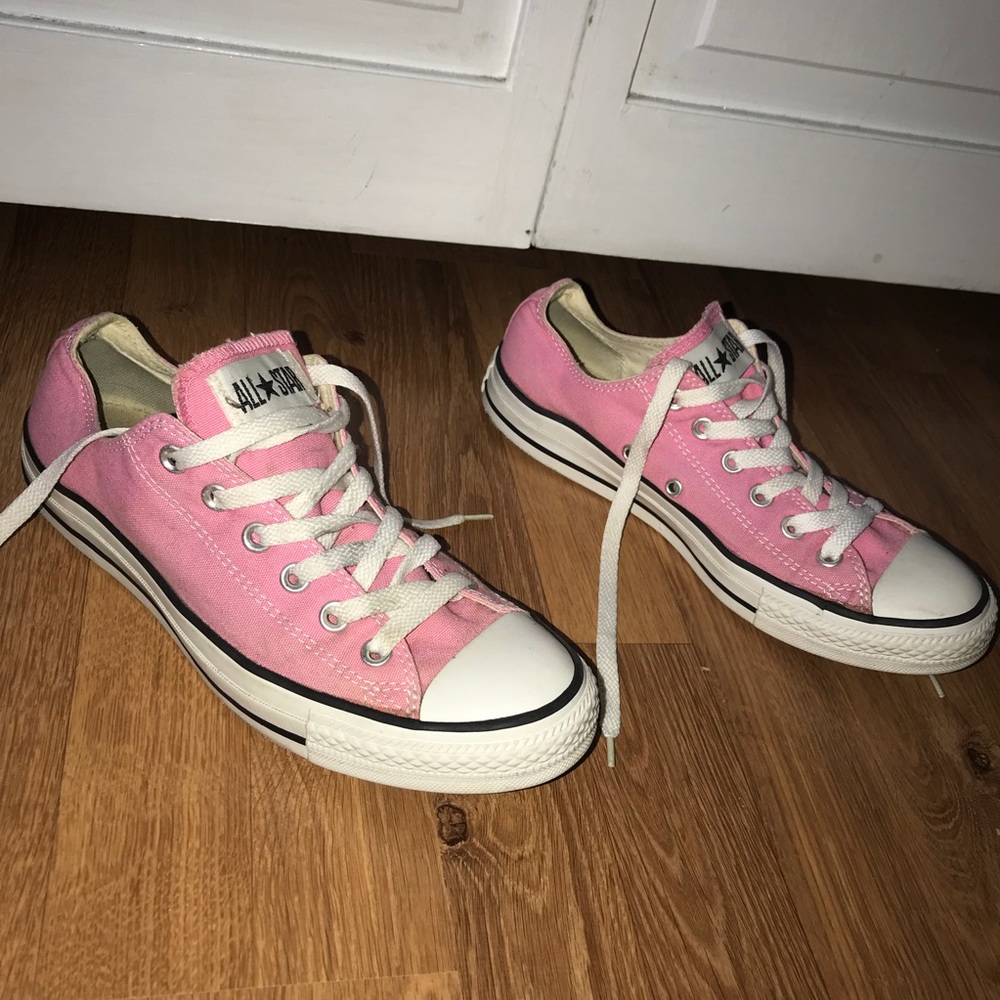 Light Pink Converse